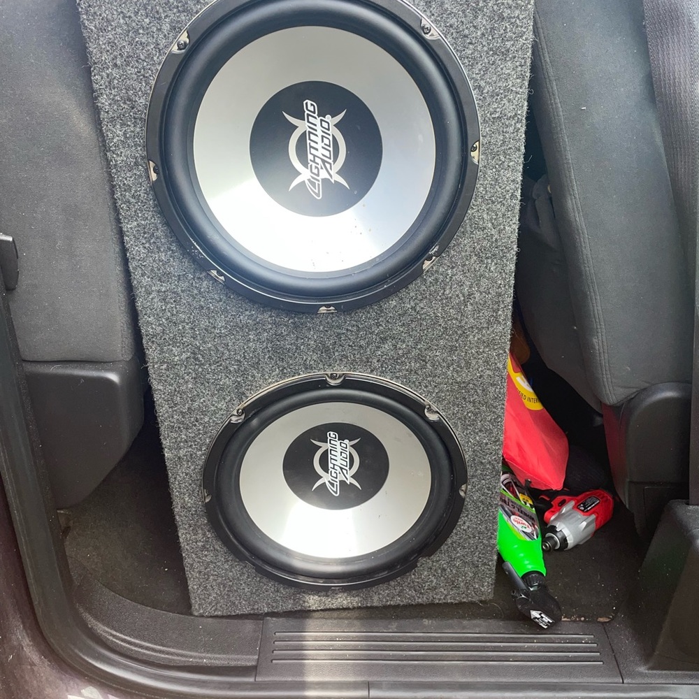 Two 12” subwoofers & boss amp